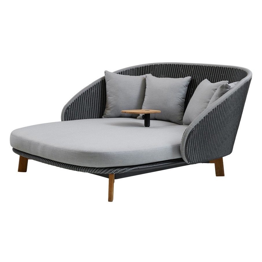 Caneline Peacock Daybed Light Grey Hot